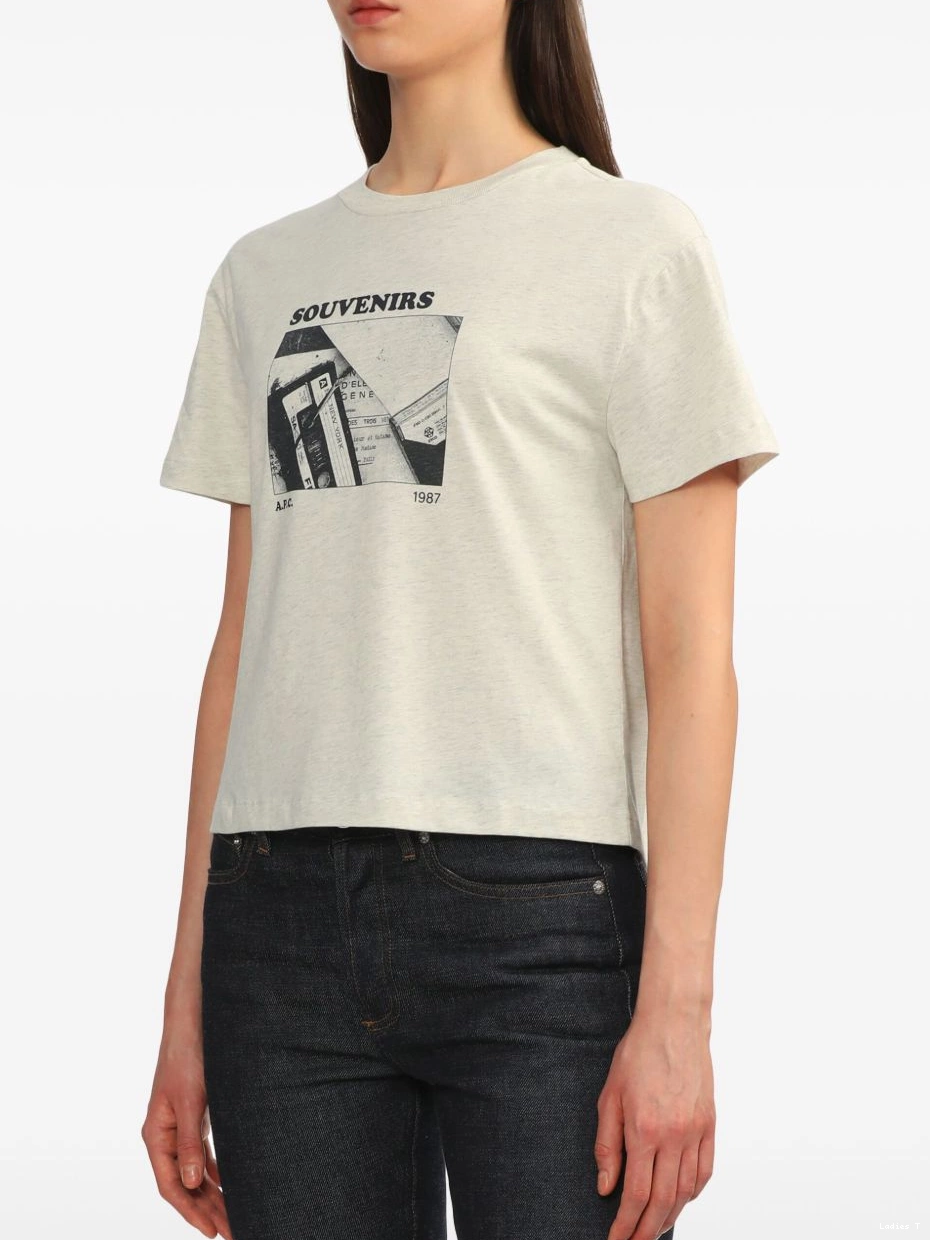 Affordable Women T-shirt A.P.C. Souvenirs 0303